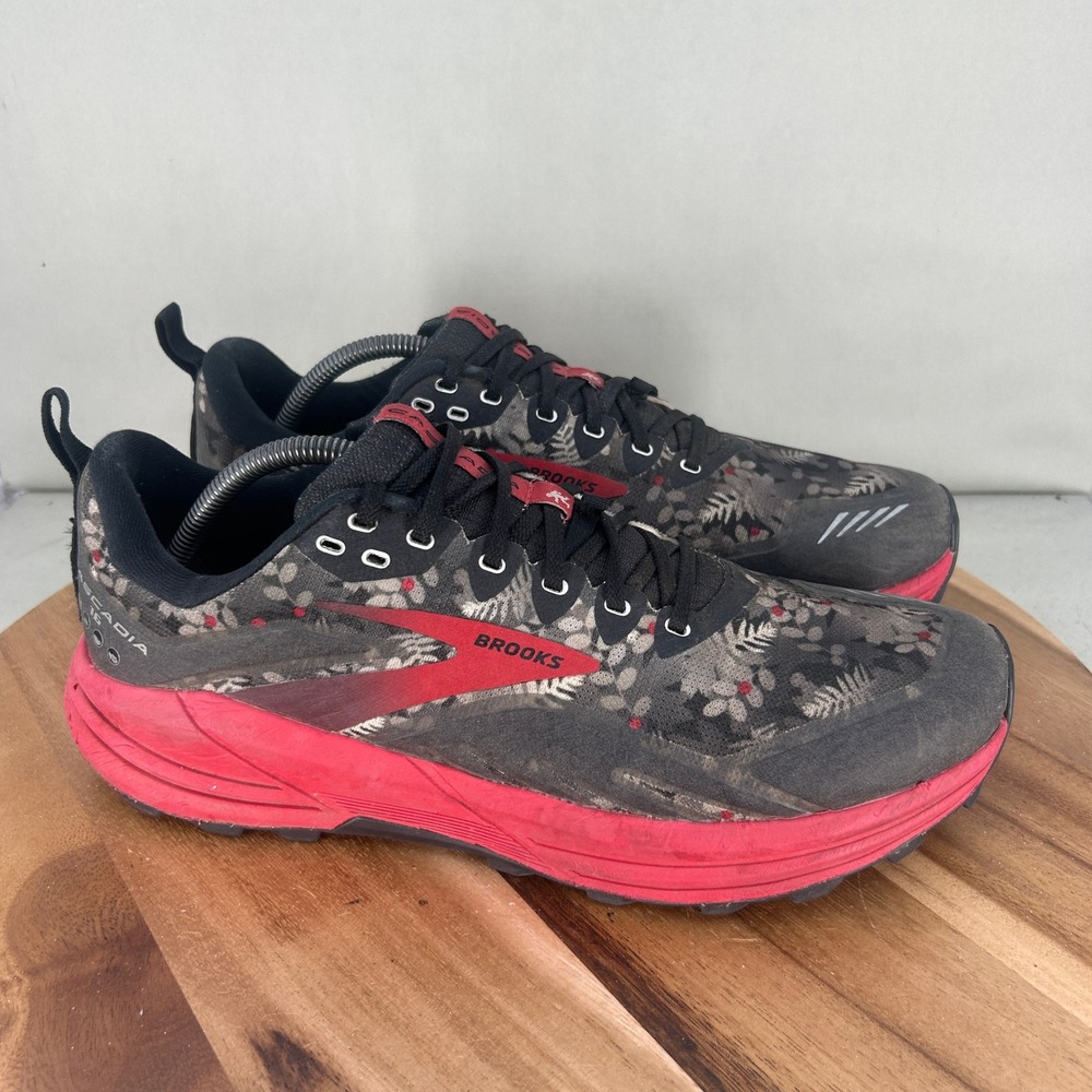 Brooks Cascadia 16 Trail Running Shoes Louie Gong Floral Black Red Size 11.5 D